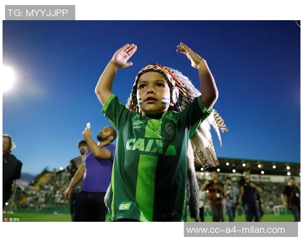 雷根斯堡队医纽金因急救球迷获FIFA公平竞赛奖彰显体育精神